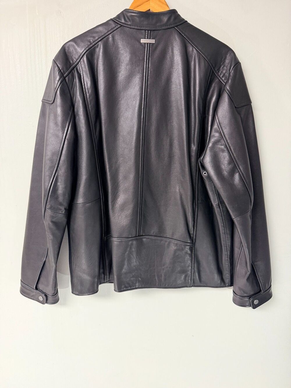 Andrew Marc Men's Black Genuine Leather Café Racer Jacket Size Large - Picture 2 of 13